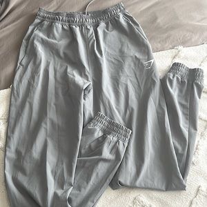 Training woven joggers women